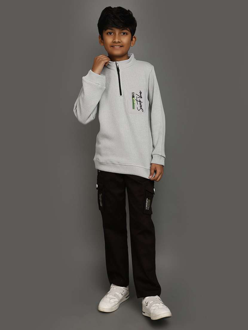 boy long sleeves sweater - 20687125 -  Standard Image - 4