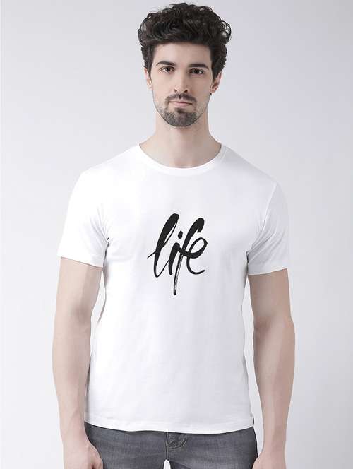 men round neck chest print t-shirt - 20688147 - Standard Image - 0