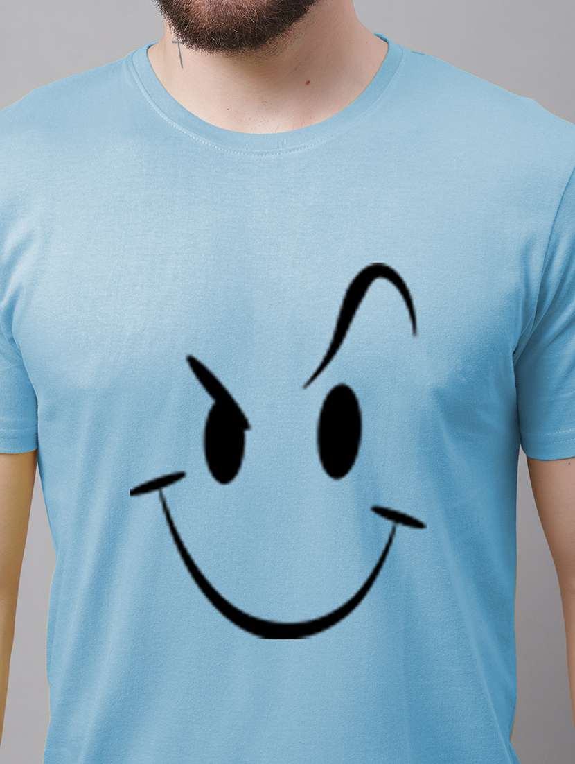 men round neck chest print t-shirt - 20688166 -  Standard Image - 4