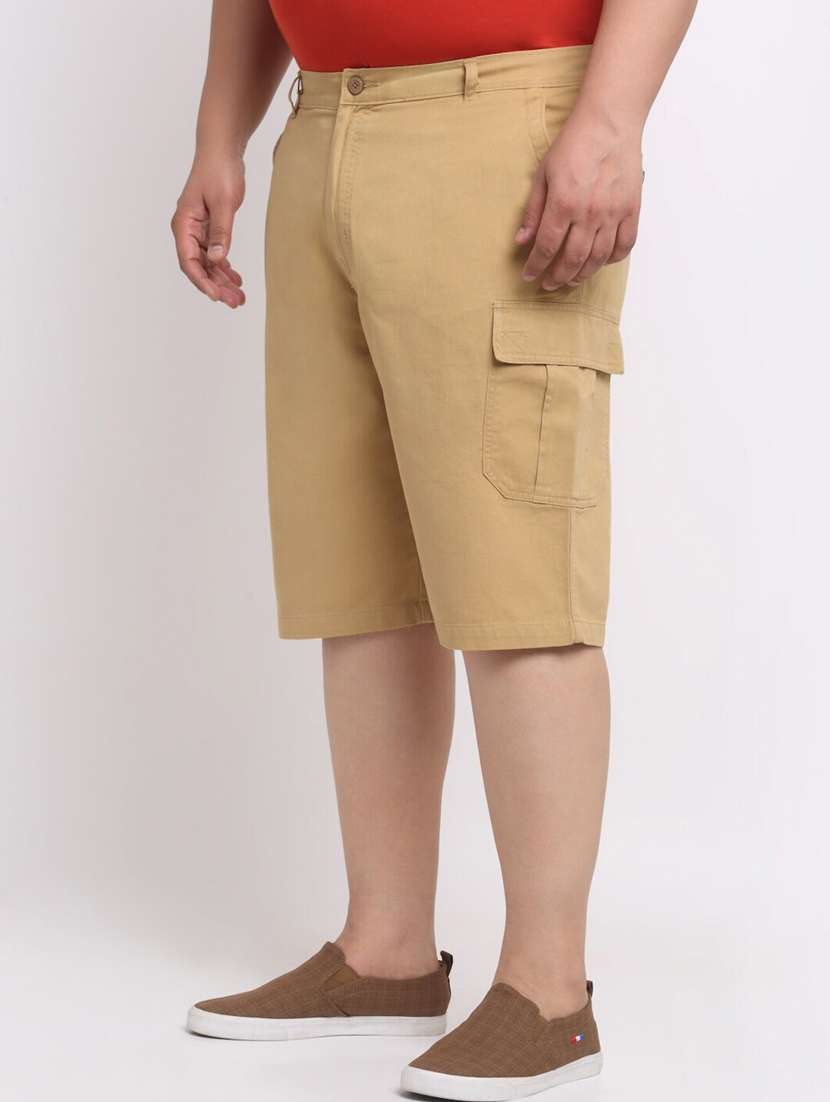 men solid cargo bermuda short - 20693103 -  Standard Image - 1