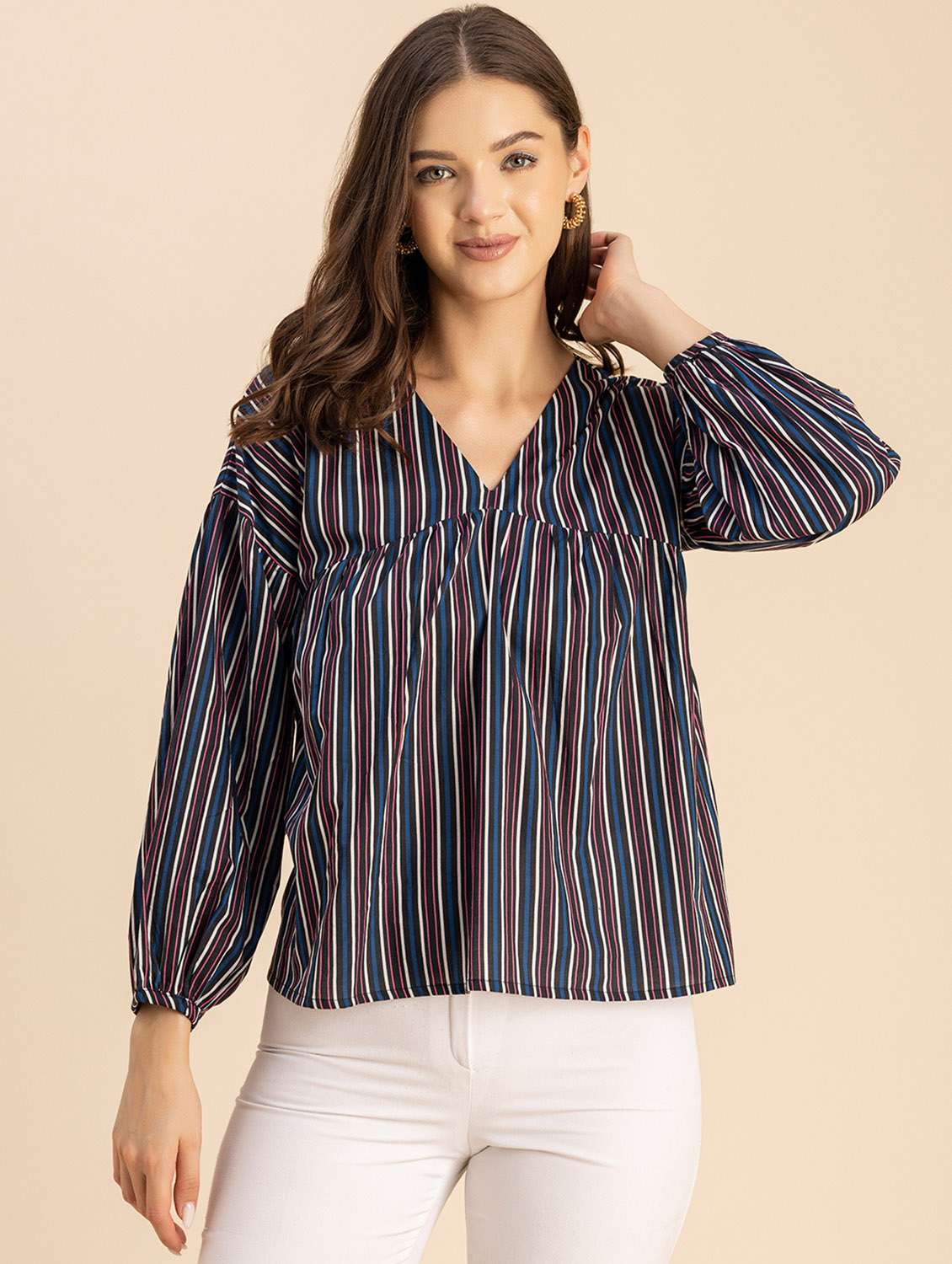 women striped long sleeves straight top