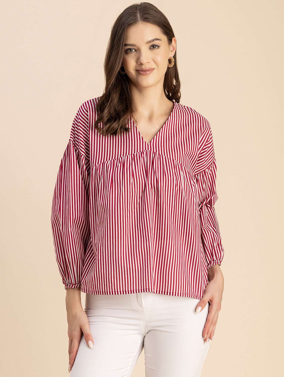 women striped long sleeves straight top