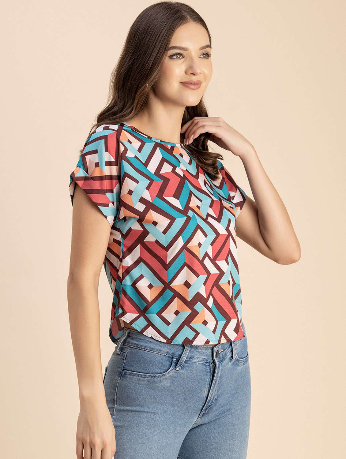 women geometric print round neck top - 20694904 -  Standard Image - 1