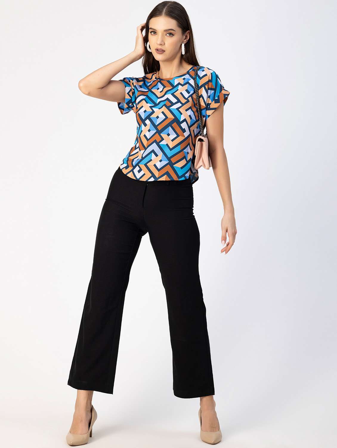 women geometric print round neck top - 20694906 -  Standard Image - 4