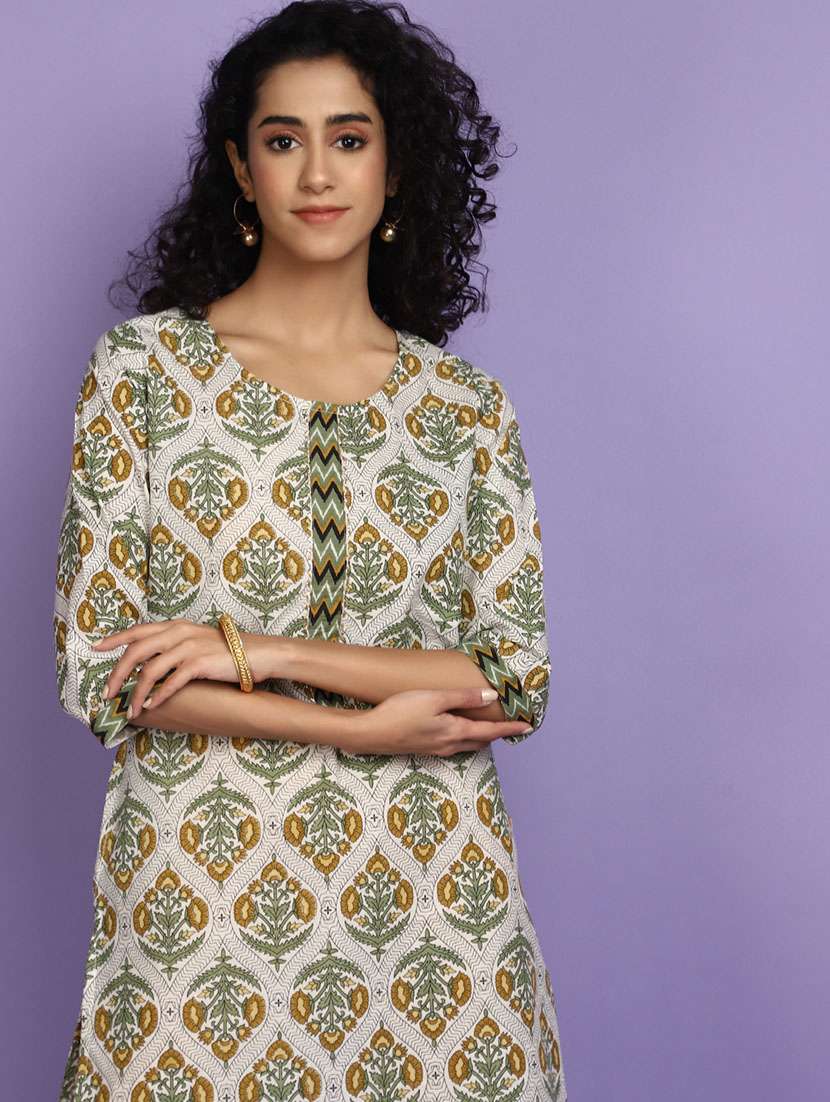 women white round neck straight kurta - 20724586 -  Standard Image - 4