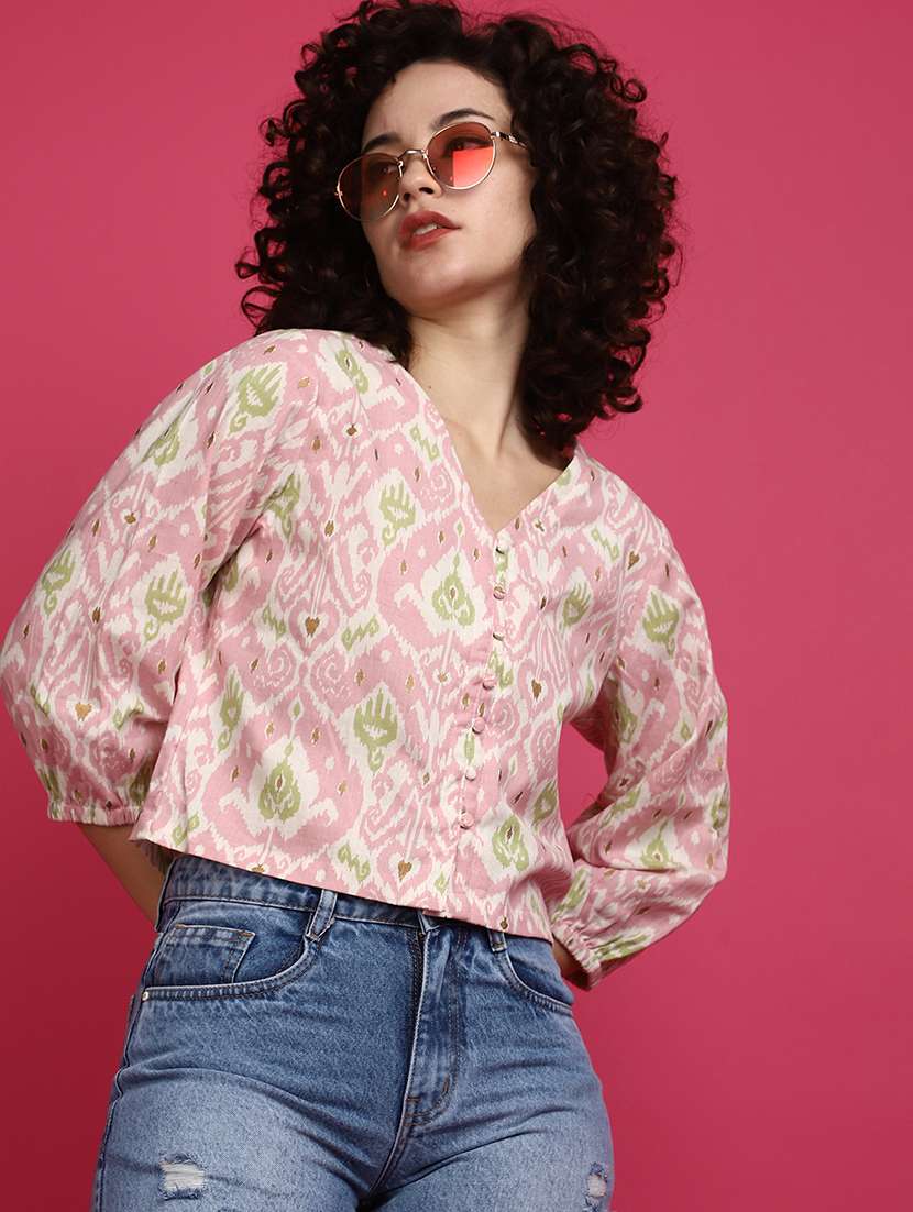 women printed v-neck regular top - 20728044 -  Standard Image - 1