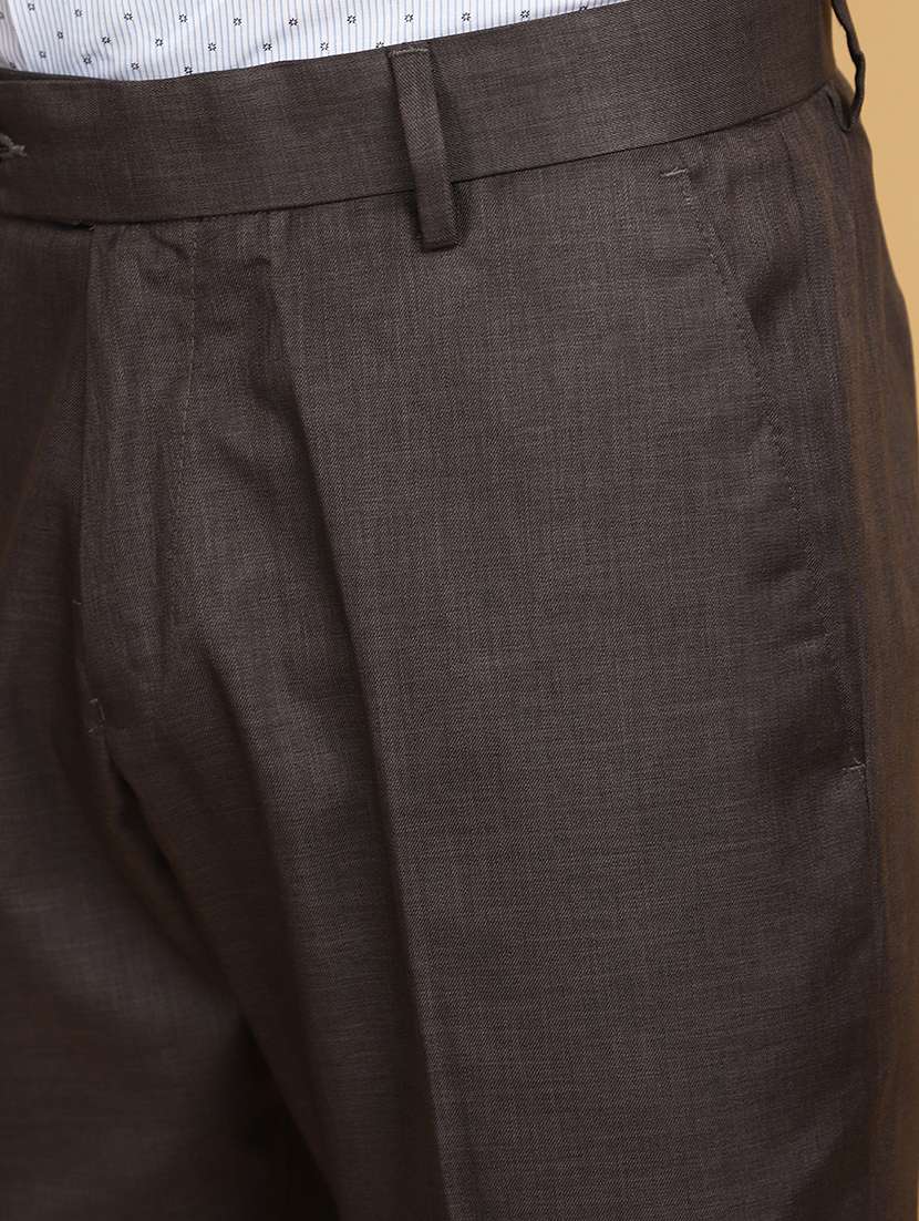 men mid rise solid cotton pleated formal trouser - 20729095 -  Standard Image - 4