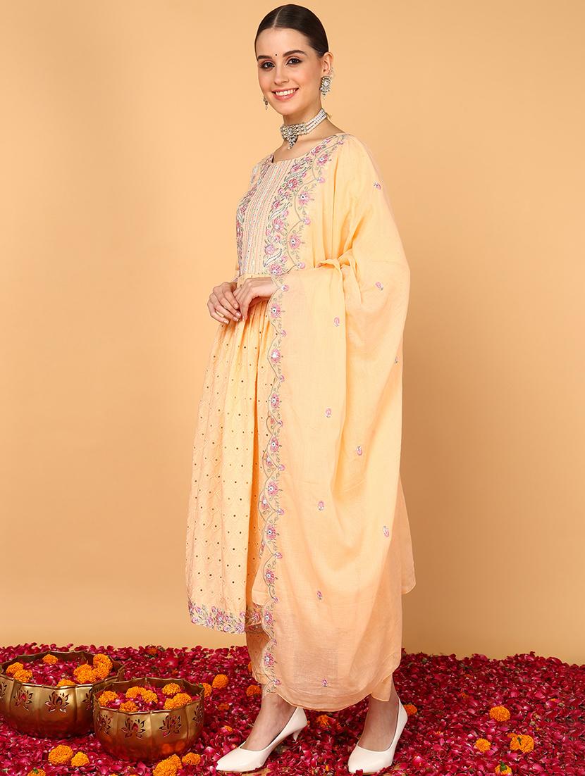 women kurta pant set with dupatta - 20729441 - Standard Image - 1