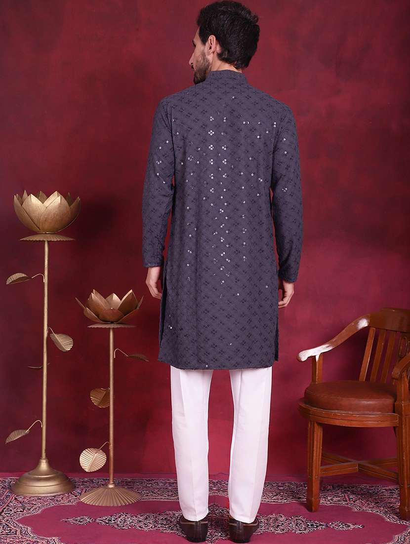men solid with work mandarin neck long kurta - 20733251 - Standard Image - 4