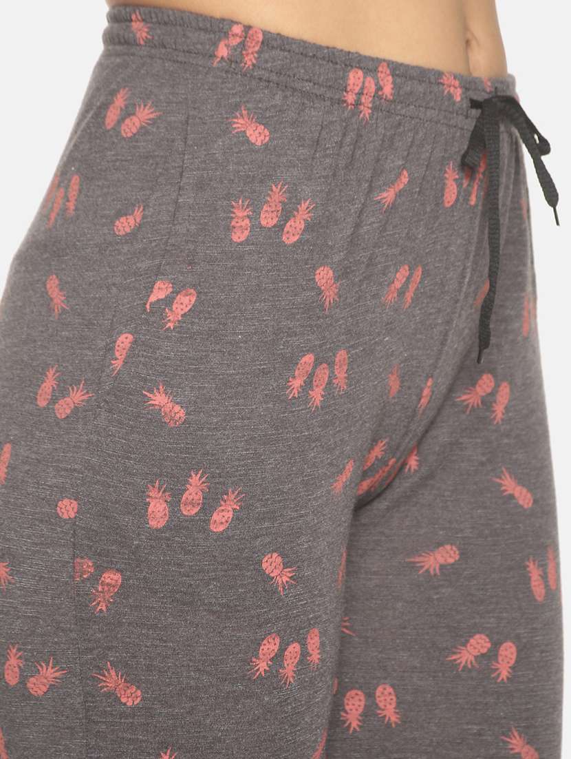 women printed round neck regular t-shirt & pyjama set - 20754533 - Standard Image - 4