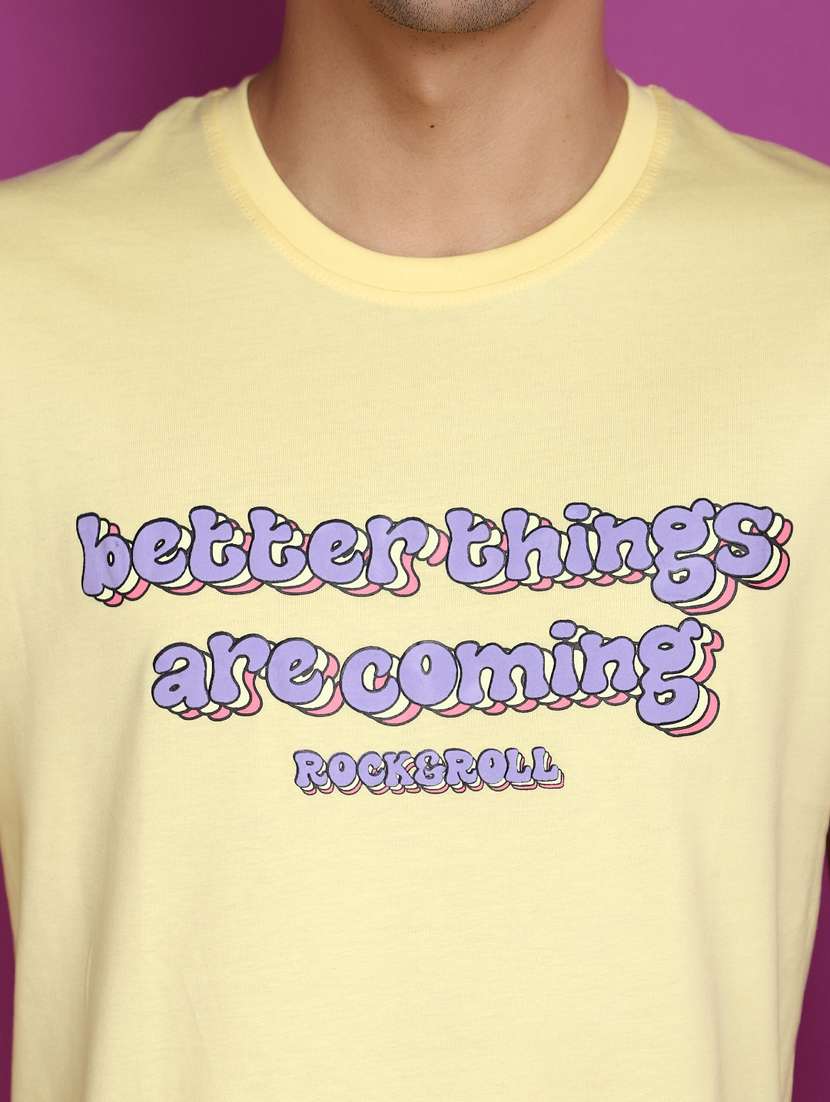 men round neck chest print t-shirt - 20755286 -  Standard Image - 4