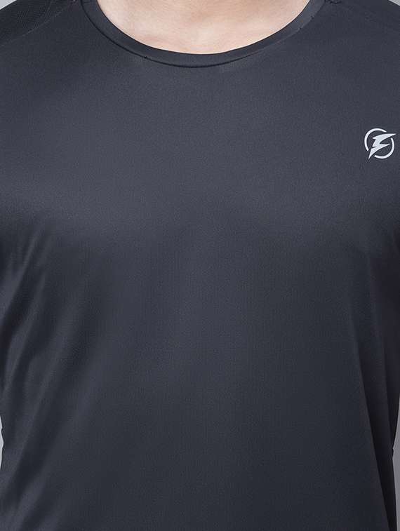 black short sleeve plain t-shirt - 20757325 - Standard Image - 4