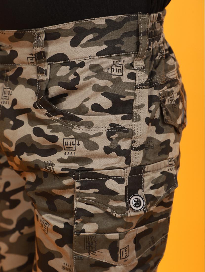 green camouflage print cotton shorts - 20764139 - Standard Image - 4