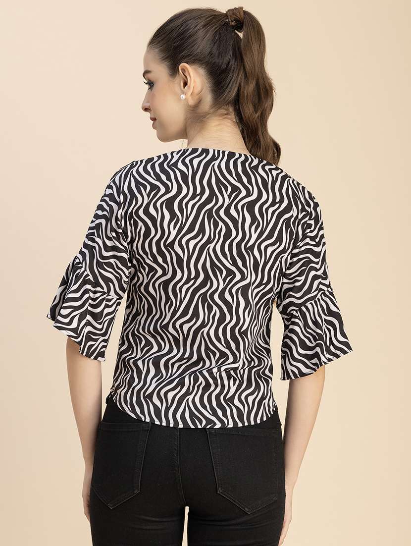 black printed button detailed regular top - 20765935 -  Standard Image - 4