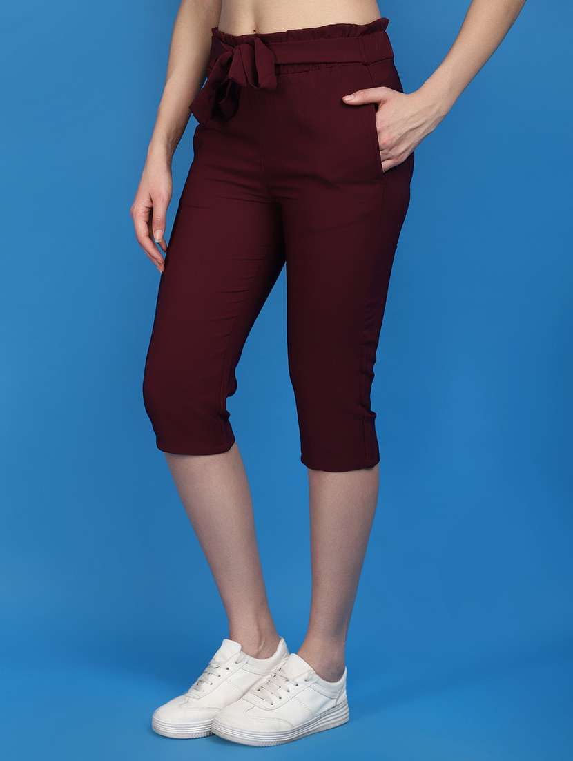 women solid mid rise slim fit capri - 20767540 -  Standard Image - 1