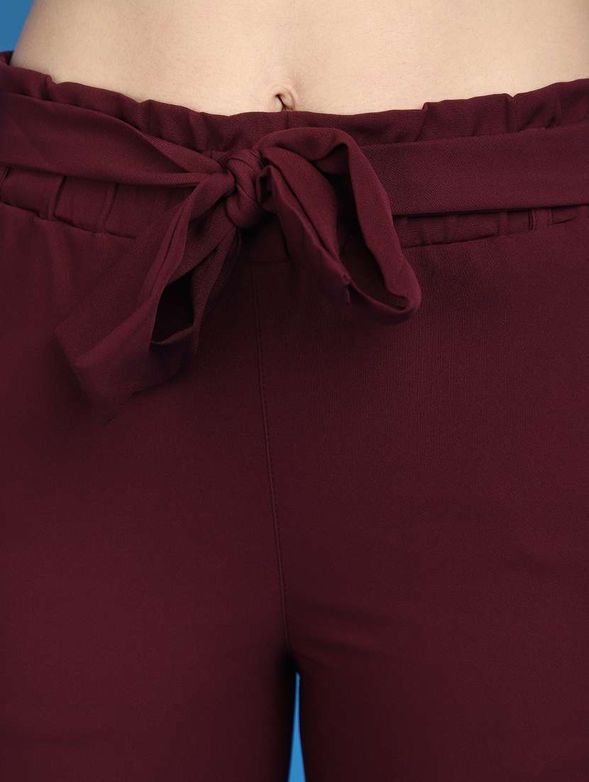 women solid mid rise slim fit capri - 20767540 -  Standard Image - 4