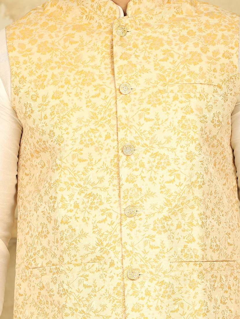 men silk blend kurta pyjama with jacket ethnic wear set - 20767676 -  Standard Image - 4