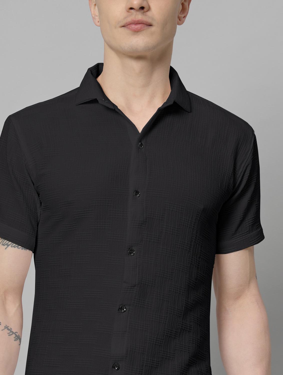 black solid casual shirt - 20775742 - Standard Image - 4