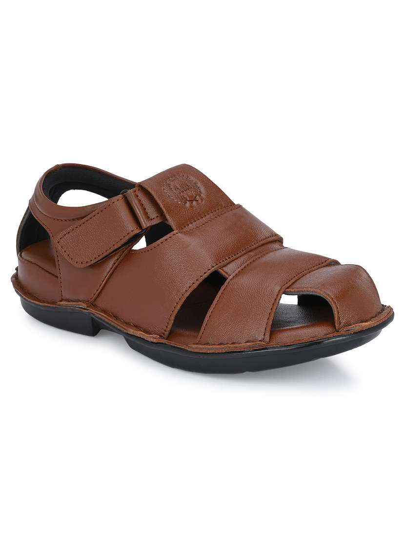 men back strap sandals - 20795213 -  Standard Image - 1