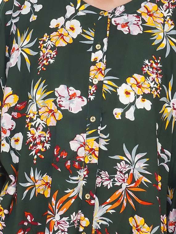green floral printed detailed shirt style top - 20796644 -  Standard Image - 4