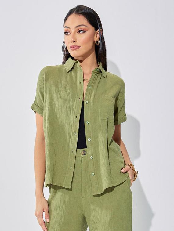 women green solid regular shirt - 20806401 - Zoom Image - 0
