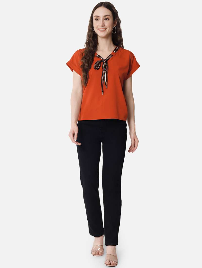 women rust solid v-neck regular top - 20807183 -  Standard Image - 4