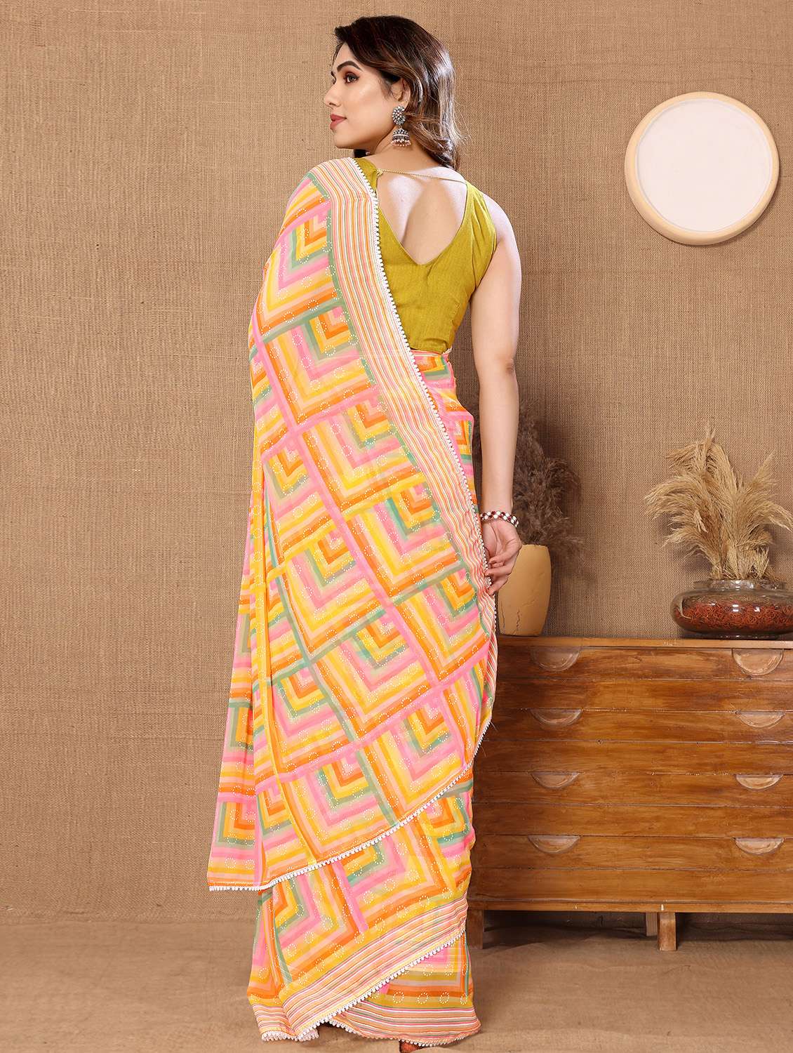 women geometric printed ready to wear saree with blouse - 20810972 -  Standard Image - 1
