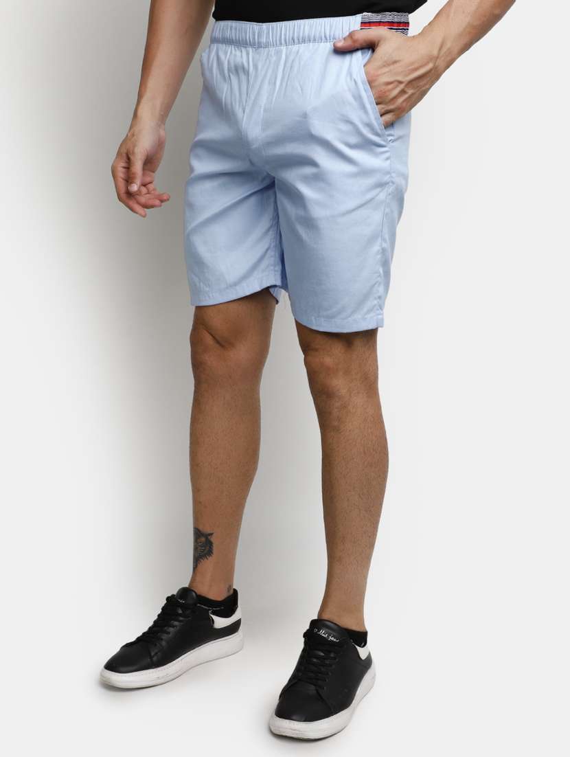 men solid mid rise shorts - 20813247 -  Standard Image - 1