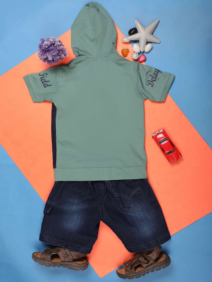 green typography printed shorts set - 20815399 -  Standard Image - 1