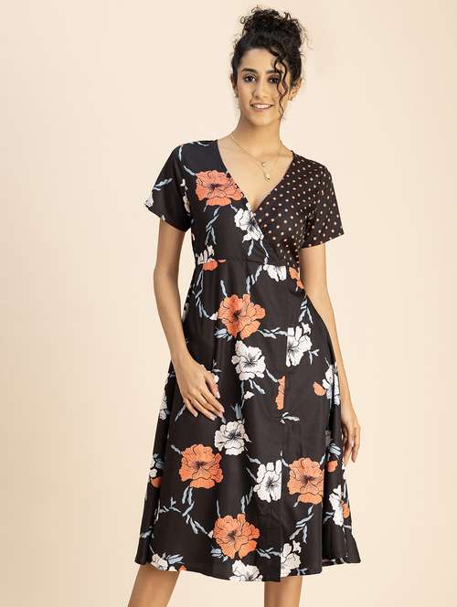 women black floral printed a-line dress - 20817216 -  Standard Image - 0