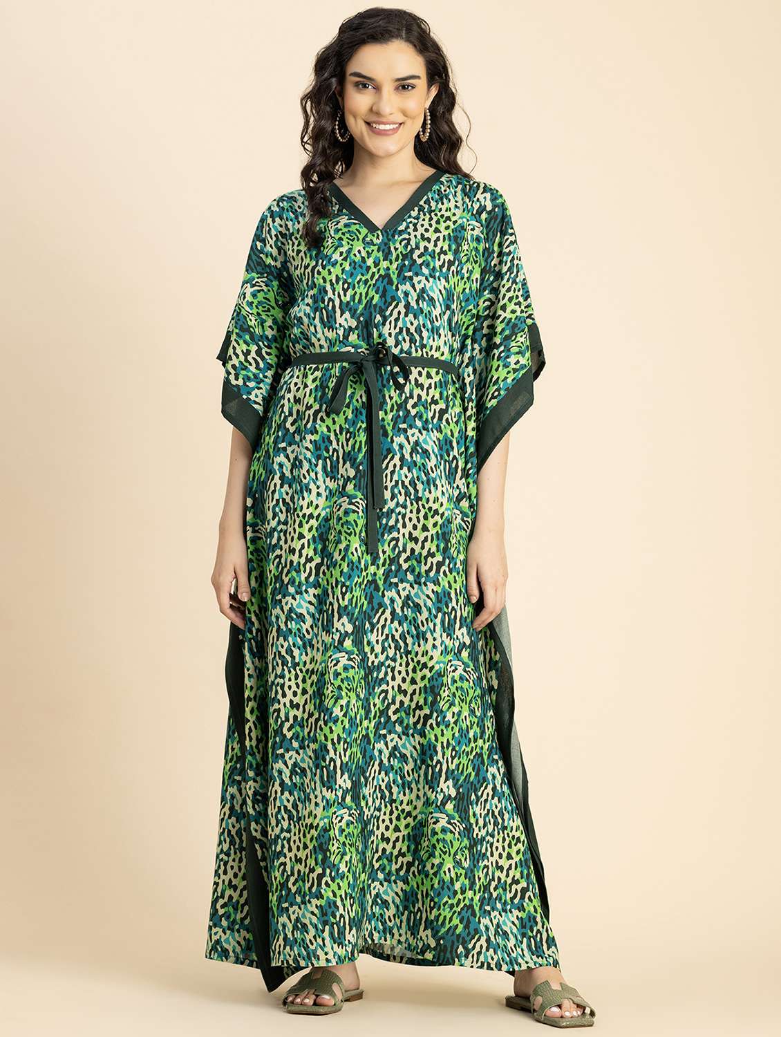 women green animal printed kaftan