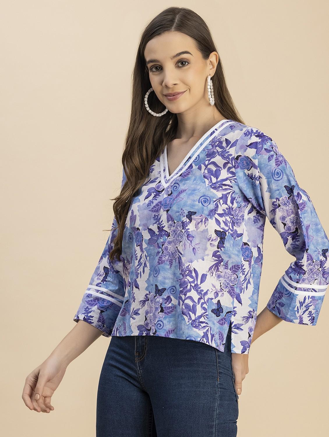 light blue printed regular top - 20817981 - Standard Image - 1