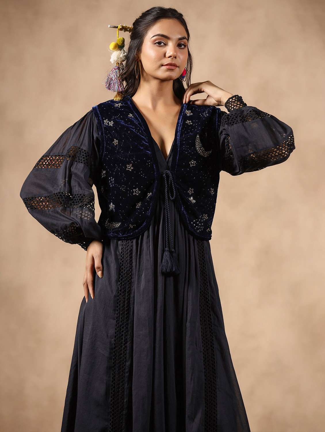 Women Sleeveless Embellished Ethnic Jackets - 20825198 -  Standard Image - 1