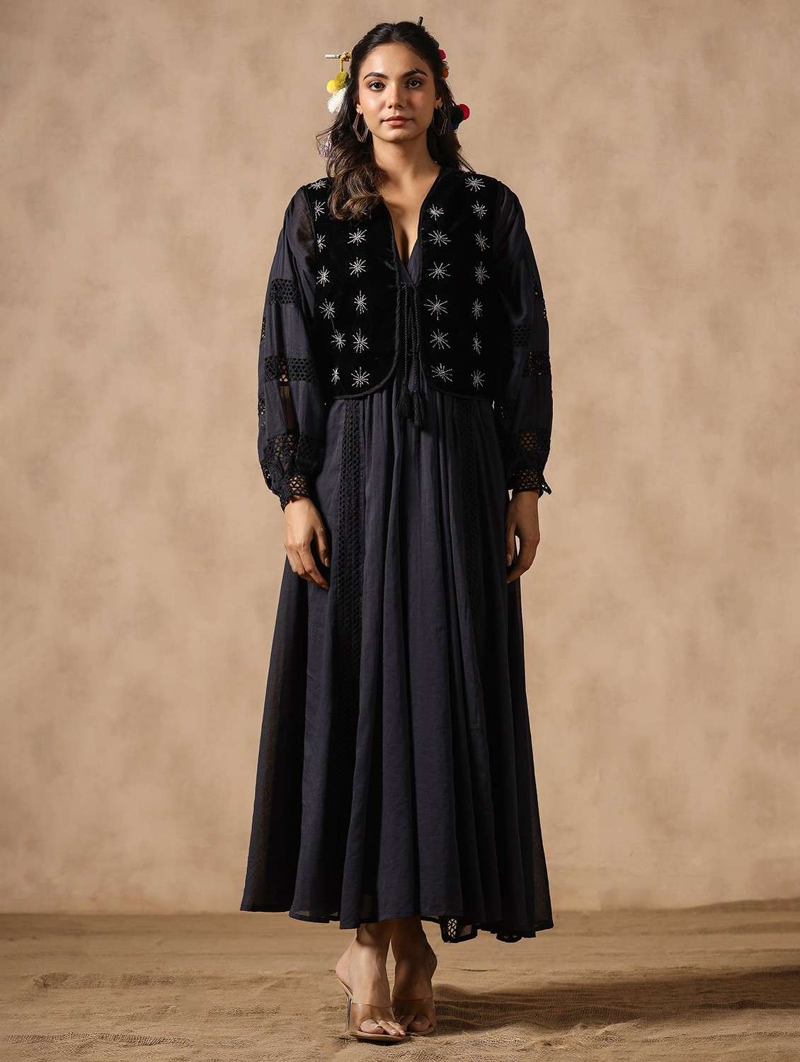 Women Sleeveless Embellished Ethnic Jackets - 20825199 -  Standard Image - 4