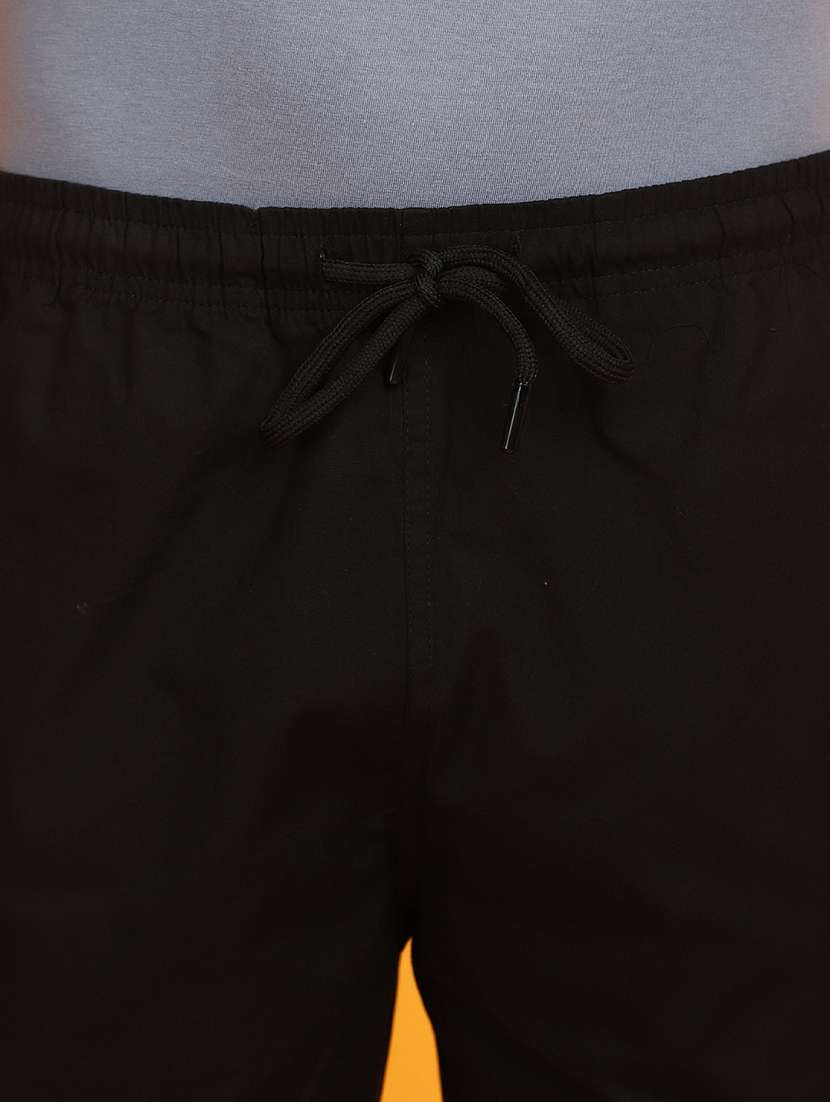men cotton solids shorts - 20825638 -  Standard Image - 4