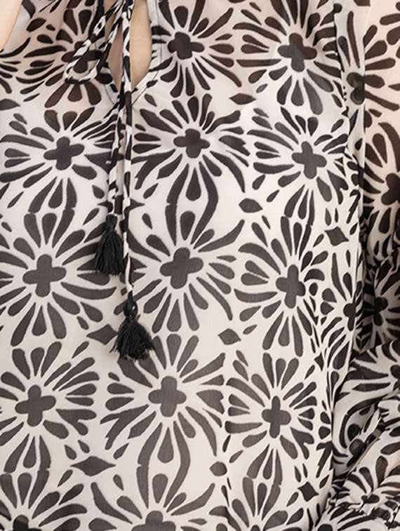 women beige printed regular top - 20827956 -  Standard Image - 4