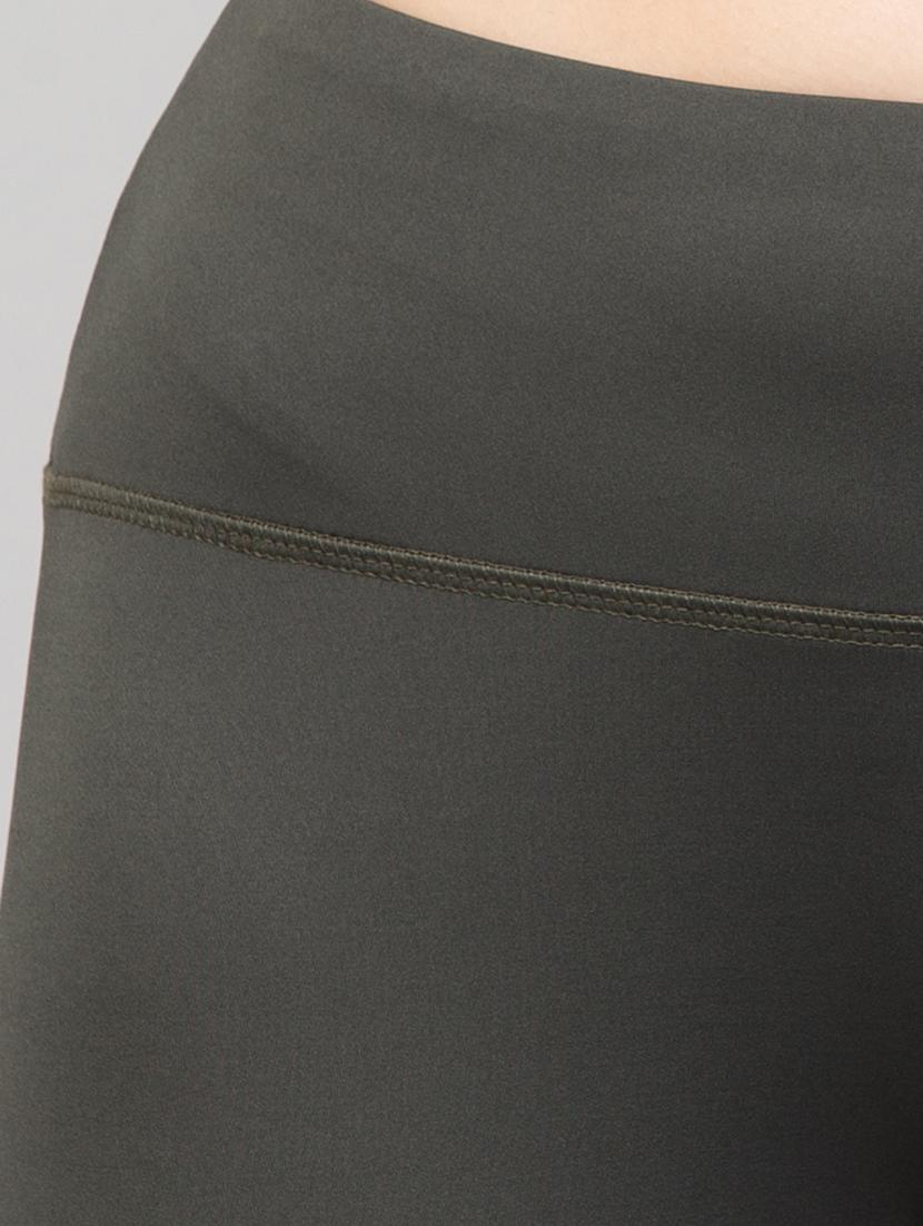 women solid polyester sports shorts - 20830050 - Standard Image - 4
