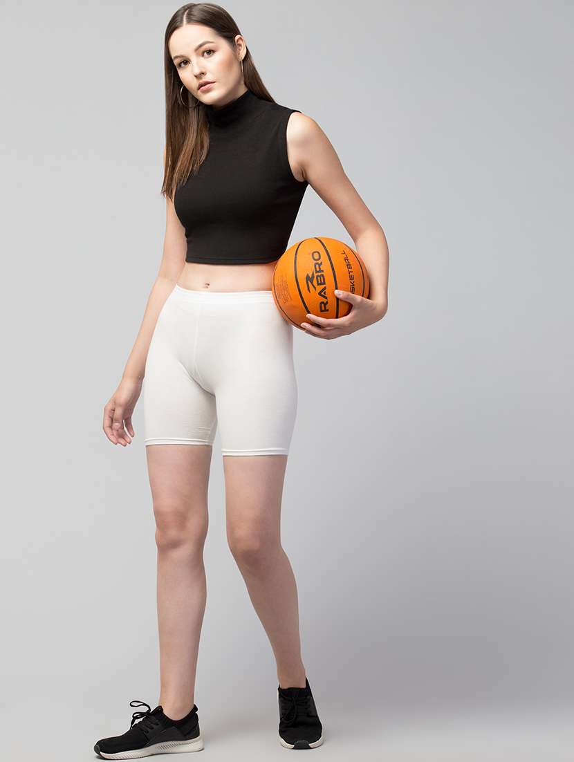 women solid sports shorts - 20830082 - Standard Image - 4
