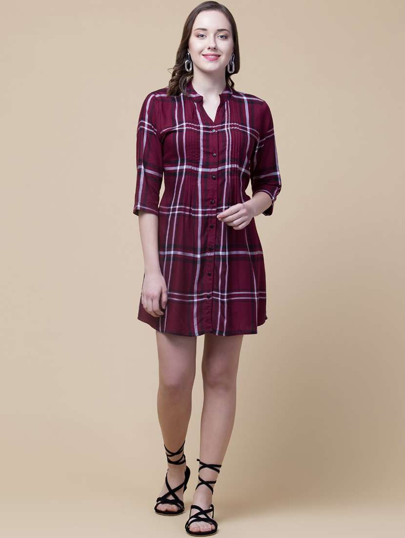 women maroon check printed shirt dress