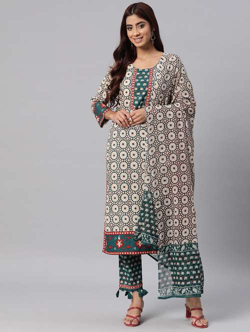 Women Three Quarter Sleeve Kurta Pant With Dupatta Set
