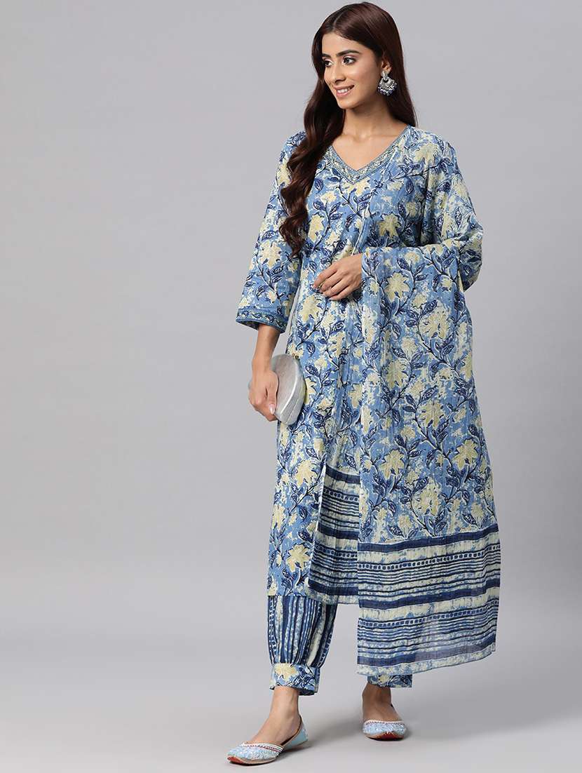 women three quarter sleeve kurta salwar set - 20831197 - Standard Image - 1