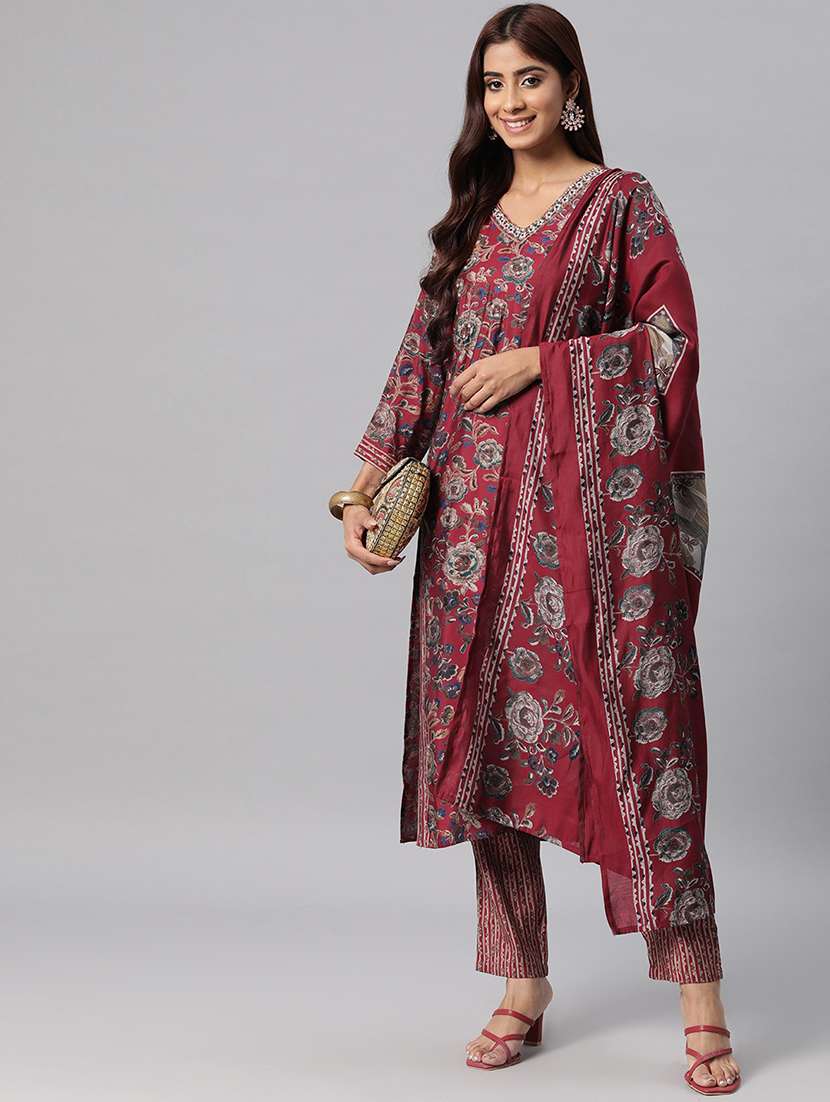 women maroon floral printed kurta pant set with dupatta - 20831206 -  Standard Image - 1