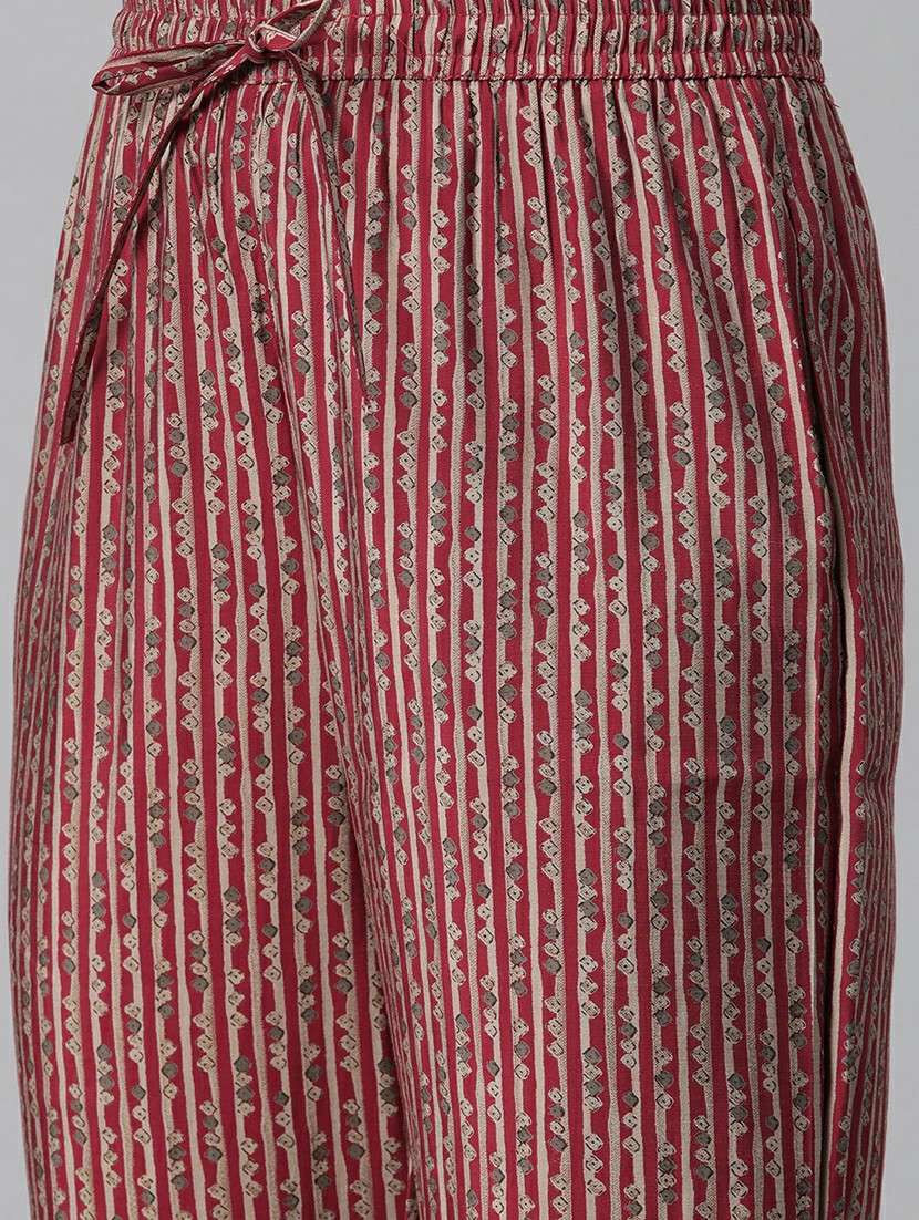 women maroon floral printed kurta pant set with dupatta - 20831206 -  Standard Image - 4