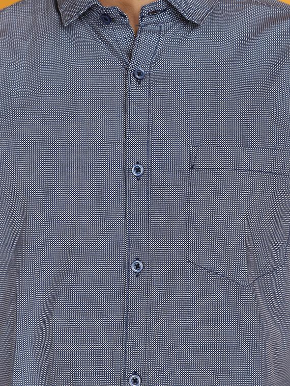 blue checkered casual shirt - 20831552 - Standard Image - 4