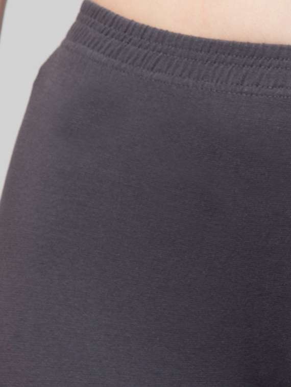 solid grey cotton lycra capri - 20838342 -  Standard Image - 4
