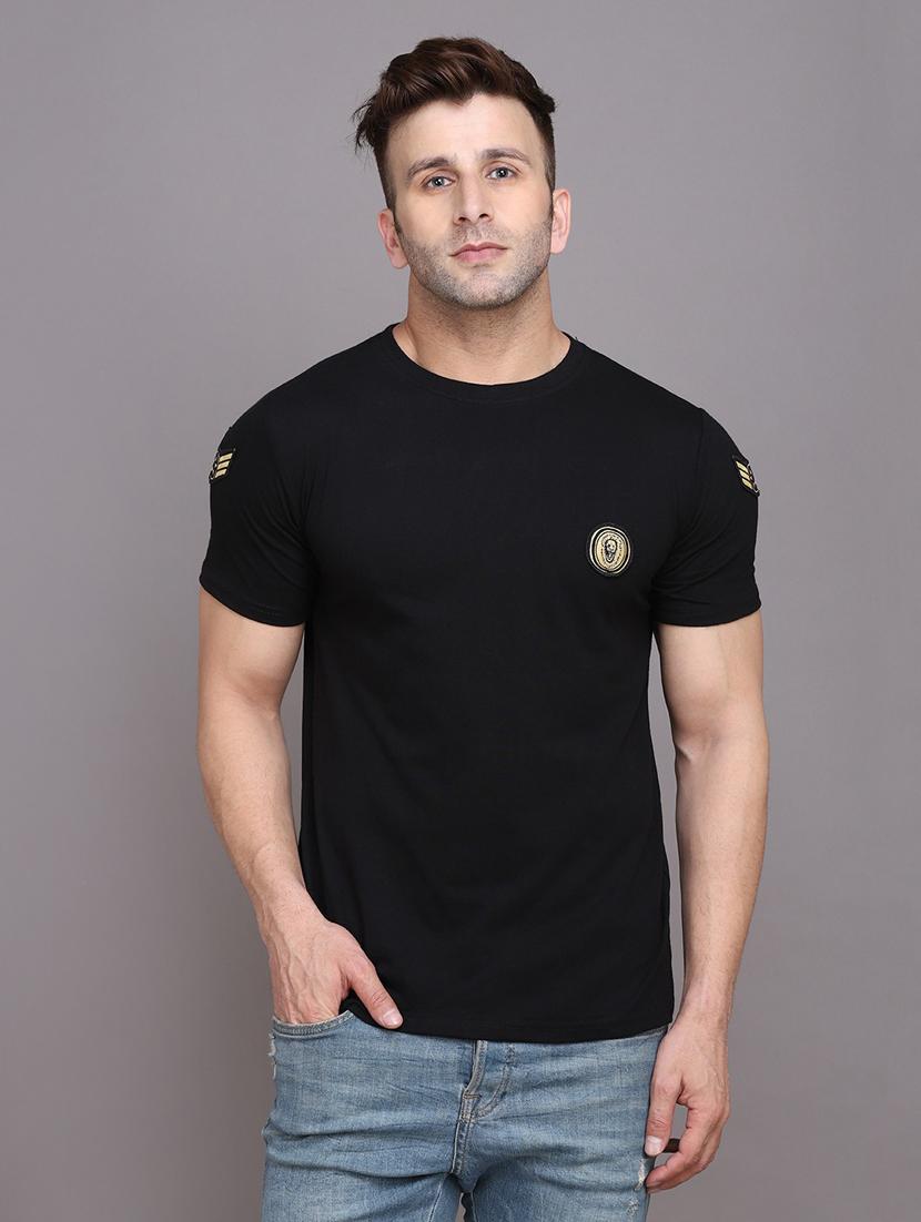 men black slim fit round neck t-shirt - 20841481 - Zoom Image - 0