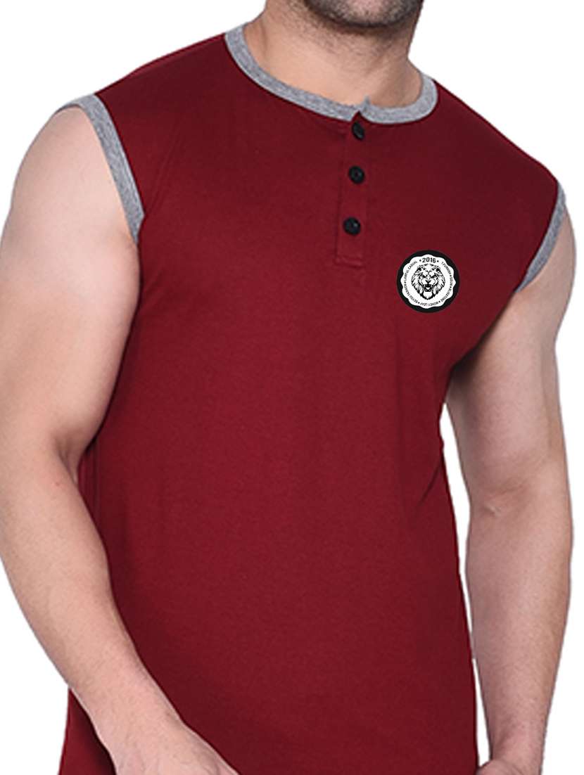 men solid henley neck sleeveless t-shirt - 20841567 -  Standard Image - 4