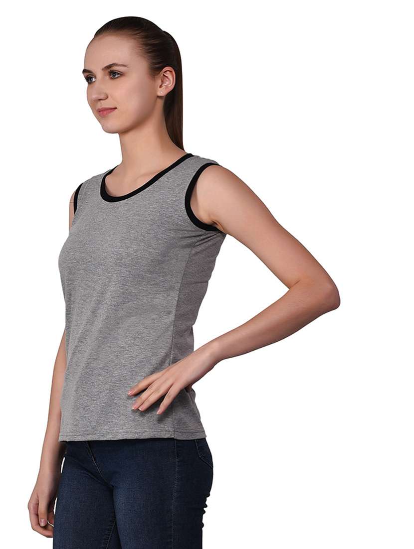 women solid round neck t-shirt - 20842147 -  Standard Image - 1