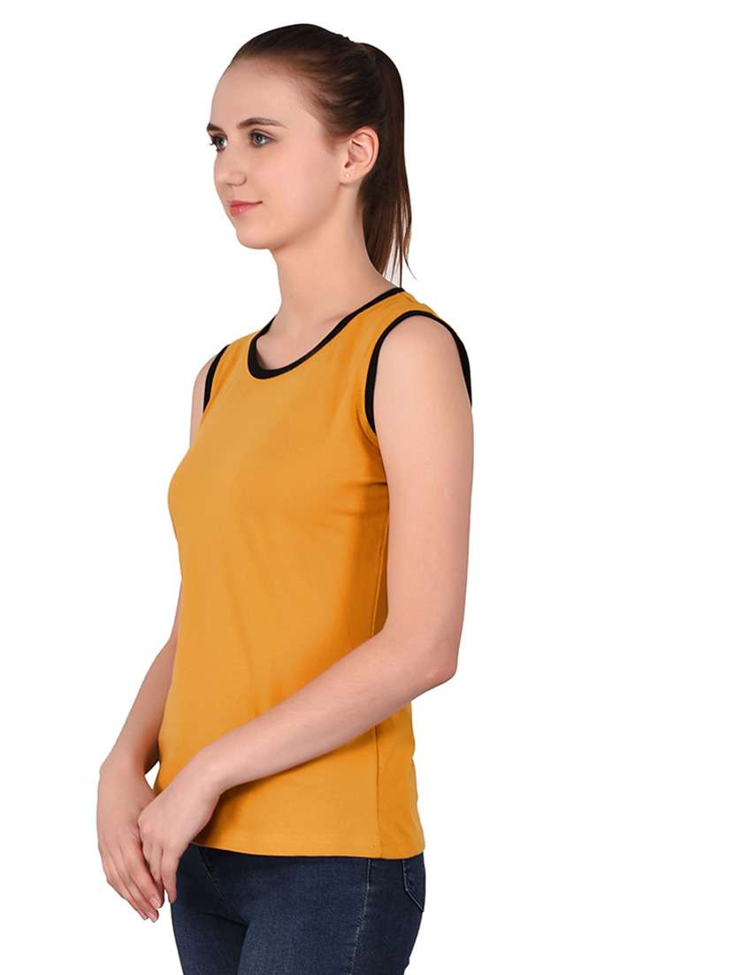 women solid round neck t-shirt - 20842148 -  Standard Image - 1