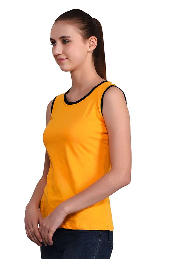 women solid round neck t-shirt - 20842288 -  Standard Image - 1